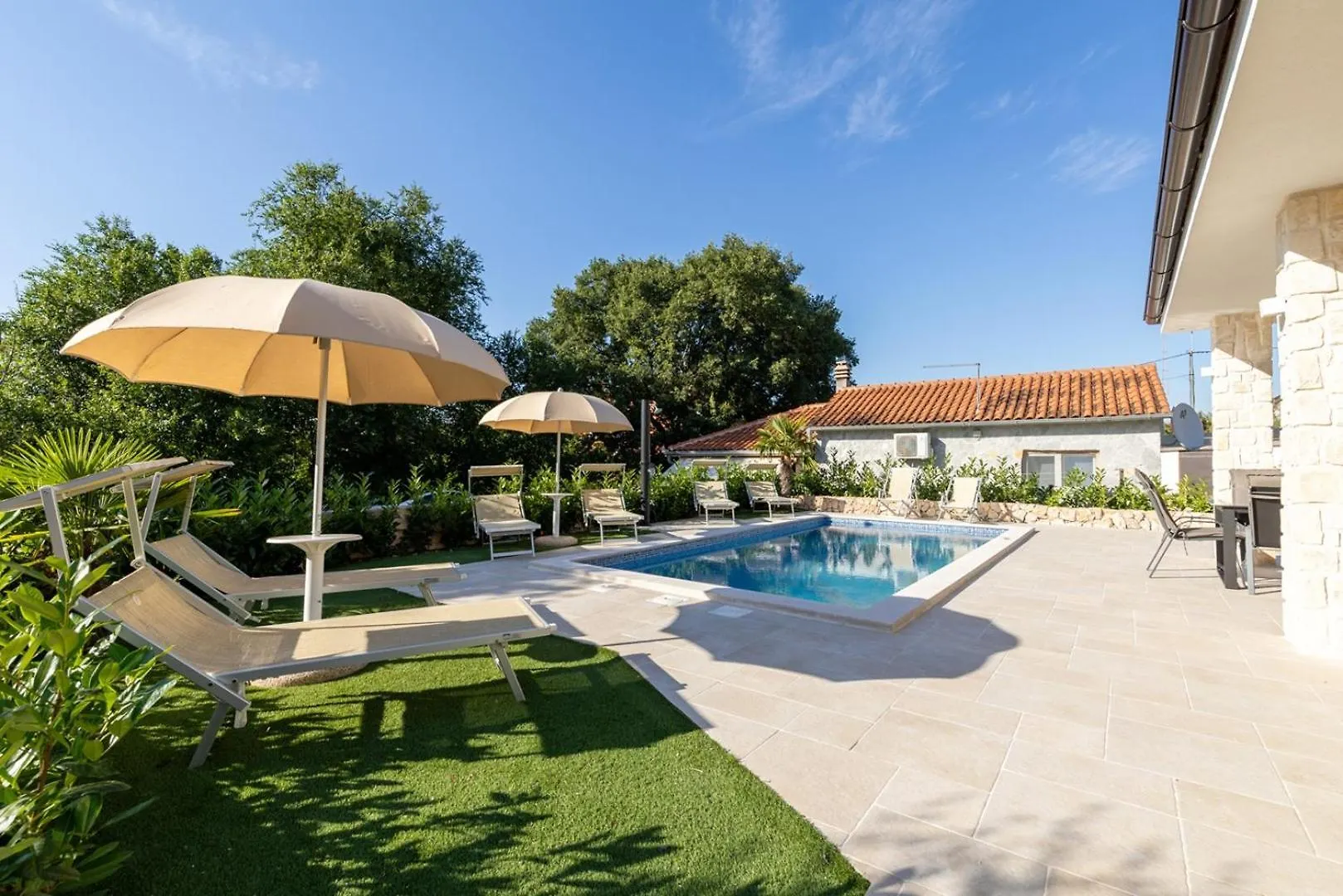Villa Laura Malinska Croatia